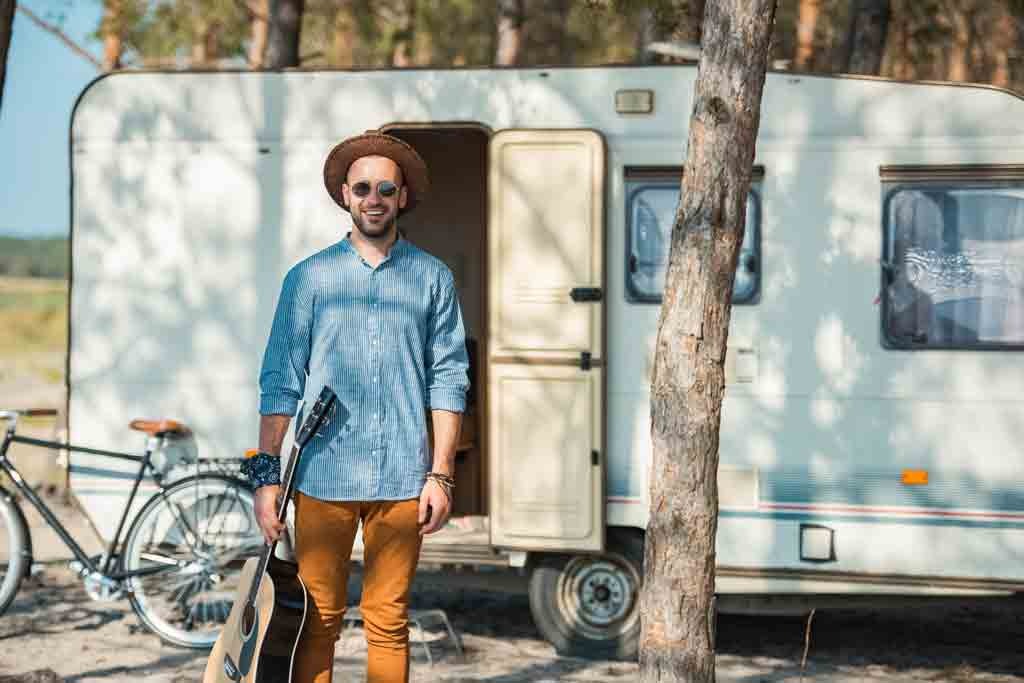 Camper Vintage: Restaurare e Viaggiare con Veicoli d’Epoca